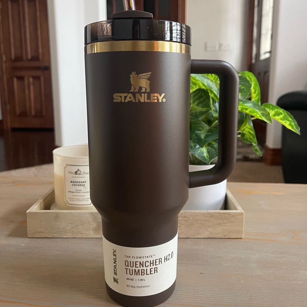LIMITED edition! Chocolate Stanley 2.0